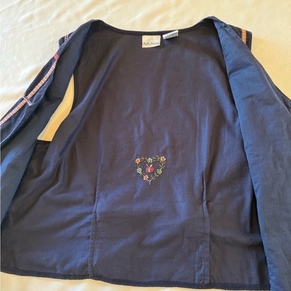 Vintage Bobbie Brooks Dark Blue Vest with Red Details - Picture 7 of 9